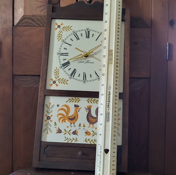 Seth Thomas Chicken Clock - Picture 3 of 13